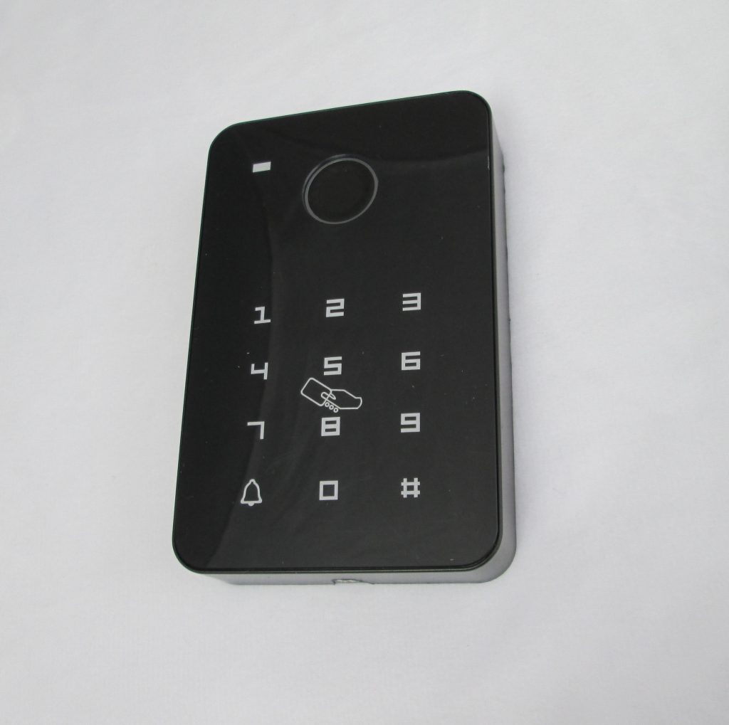 اکسس کنترل اثرانگشتی 110A (کد محصول: RAC-110A )